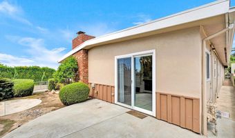 328-30 9th St, Del Mar, CA 92014