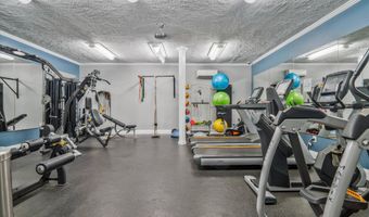 5301 WESTBARD Cir 328, Bethesda, MD 20816