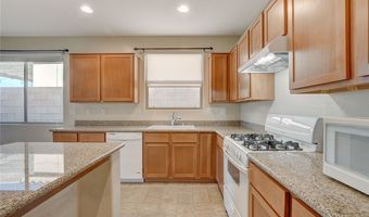 484 Punto Vallata Dr, Henderson, NV 89011