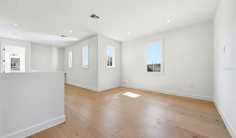 15 E HAZEL St, Orlando, FL 32804