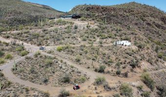 31900 S Tillys Trl, Black Canyon City, AZ 85324