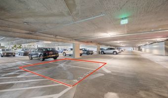 1000 Auahi St 2904, Honolulu, HI 96814