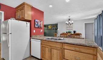 1140 Hillview Dr, Abingdon, VA 24210