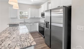 825 Buckhead Loop SE, Allenhurst, GA 31301