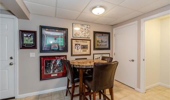 30 Warren Ave, Johnston, RI 02919