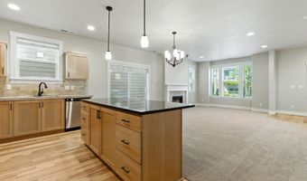 268 SW 204TH Ter, Beaverton, OR 97006