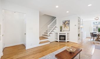 4608 36TH St S, Arlington, VA 22206