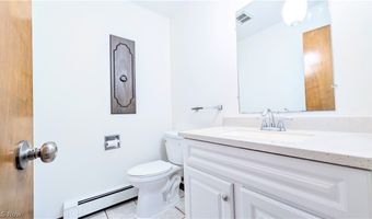 1305 Garrison Rd, Ashtabula, OH 44004