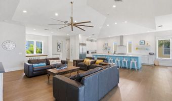 50 N SHORE Dr, Anna Maria, FL 34216