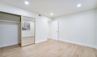 5064 Spencer St A, Las Vegas, NV 89119