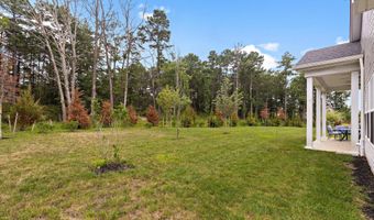 21 AURORA Cir, Barnegat, NJ 08005