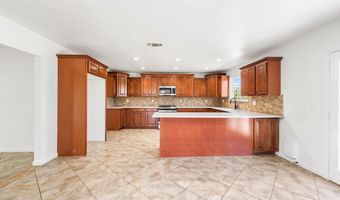 20220 Sears Dr, Tehachapi, CA 93561