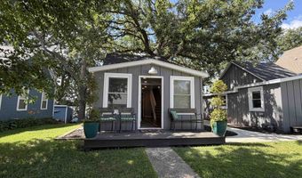 57 61 Dewey St, Arnolds Park, IA 51331