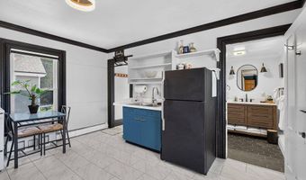 48 6th St, Bangor, ME 04401