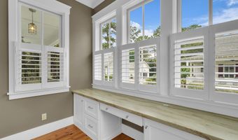 13 Tomlow Trce, Beaufort, SC 29906
