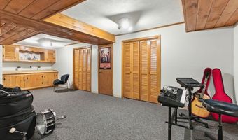 9 Ellsworth Rd, Andover, MA 01810