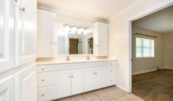 9786 Blackwater Rd, Baker, LA 70714