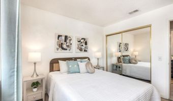 2116 Wedgewood Dr, Oceanside, CA 92056