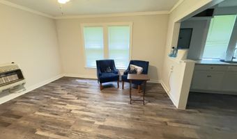 410 W Calhoun St, Bruce, MS 38915