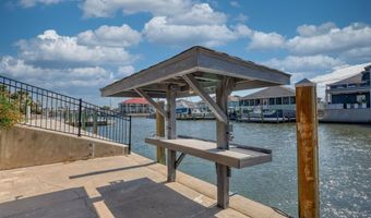 411 Porpoise Dr, Aransas Pass, TX 78336