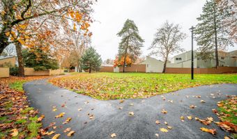 1785 NW ROLLING HILL Dr, Beaverton, OR 97006