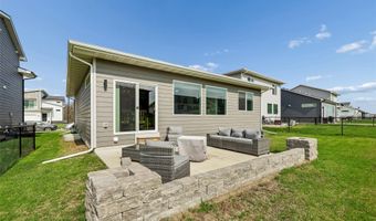 2106 Ammann Dr, Adel, IA 50003