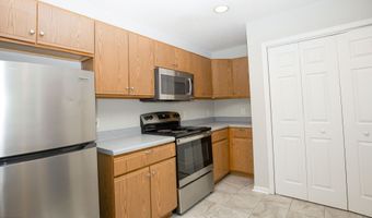 195 Woodgreen Dr, Aberdeen, NC 28315