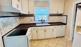44 Chapman Rd, Apalachicola, FL 32320