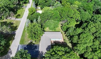 1811 Timber Ln NE, Alexandria, MN 56308