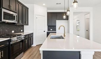 768 Waterhouse Lake Dr, Anna, TX 75409