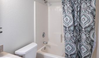 2640 Market St, Bonanza, OR 97623