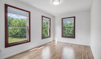 8411 Reese Ln, Ann Arbor, MI 48103