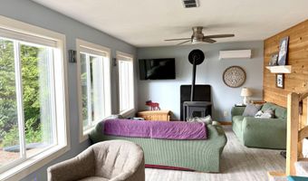 681 E Beddington Lake Rd, Beddington, ME 04622