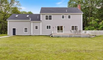 12 Summit Ter, Falmouth, ME 04105