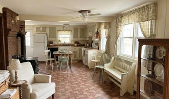 138 Spring Rd, Augusta, ME 04330