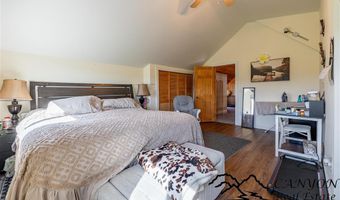 5 Longhorn Dr, Cody, WY 82414
