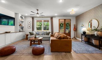 425 Dean Rd, Barnesville, GA 30204