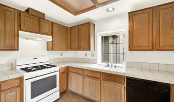 8609 Valley Rim Way, Antelope, CA 95843