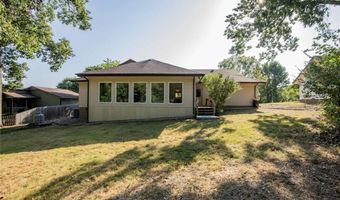 13 Dunedin Dr, Bella Vista, AR 72715