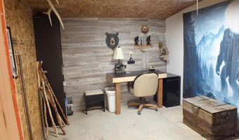 6907 WILLSHIRE Blvd, Cheyenne, WY 82009