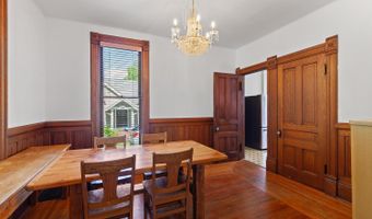 403 N Locust St, Adrian, MI 49221