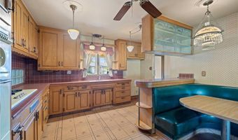 531 N Cherry Tree Ln, Anaheim, CA 92806