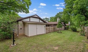 1555 Pecan Pl, Bartlesville, OK 74003