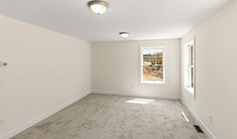 28 Pebble Ct 14, Barrington, NH 03825