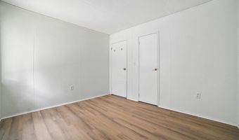 112 Leverett Rd, Amherst, MA 01002
