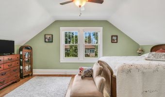 654 Main St, Antioch, IL 60002