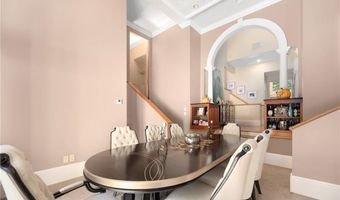 55 Wilbur Rd, Lincoln, RI 02865