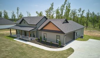 10581 W Miller Sardis Rd, Bauxite, AR 72011