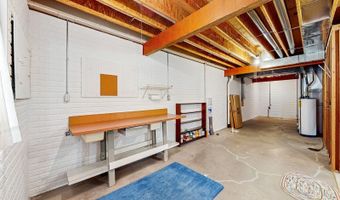 1017 NE 5th St, Ankeny, IA 50021
