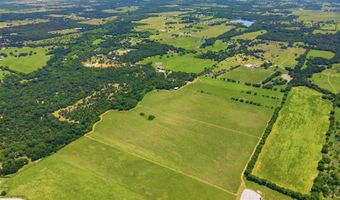 421 Chambers Creek Trl, Alvarado, TX 76009